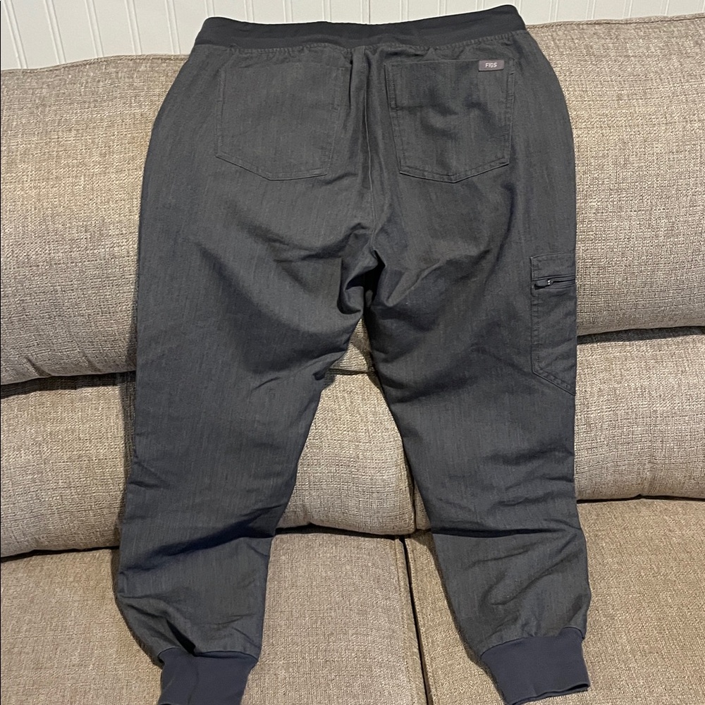 Grey figs small petite joggers - Picture 3 of 3
